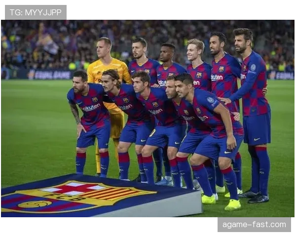 哈维接管节奏直塞撕开后防，较赛季初更靠前