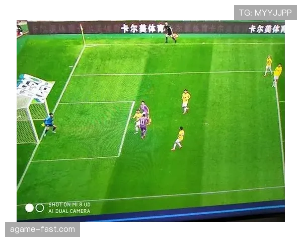 越位旗示意与裁判判罚时机：助理裁判作用解析